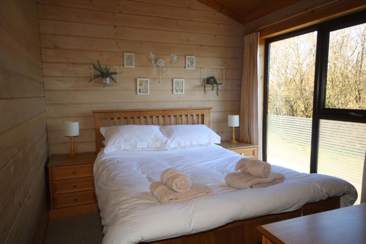 Hartland Hideaway Lodge Woolfardisworthy  Exterior foto
